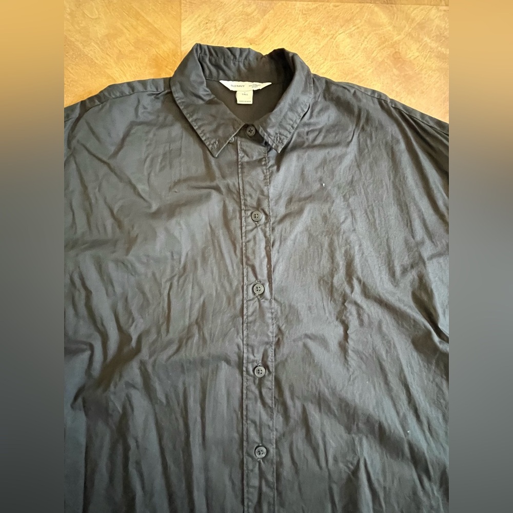 Old Navy Gray Button-Down Boyfriend Shirt | Size L Tall - Picture 2 of 8